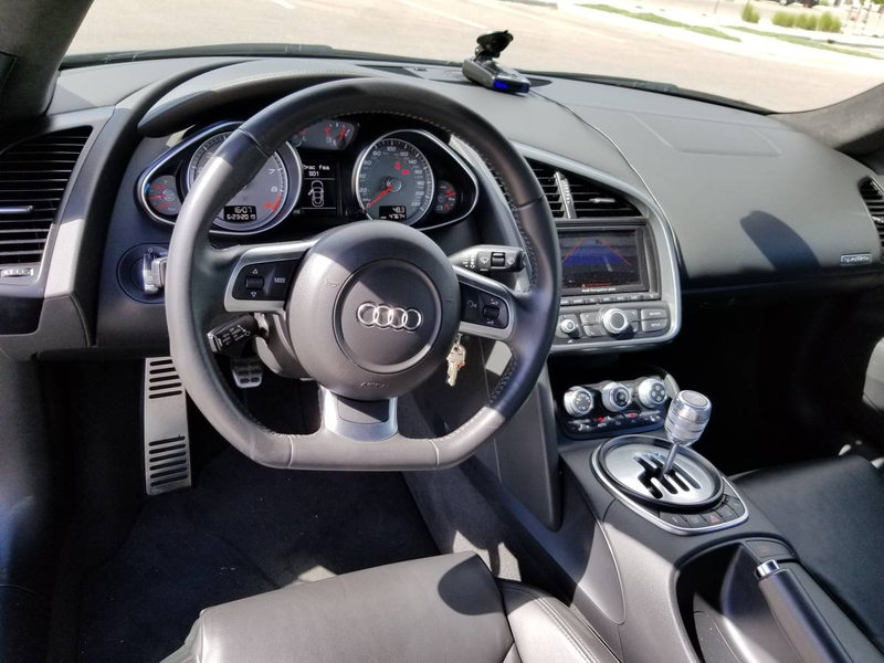 Illustration for article titled At $66,000, Is This 2010 Audi R8 4.2 Supercar A Super Good Deal?